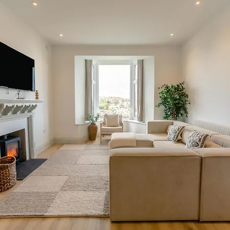 4 Bed In St. Ives Oc-P31118-2